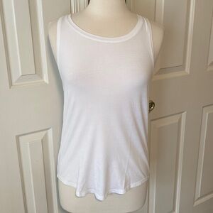 Lululemon Tank Top White Size 4 in Like New Condition